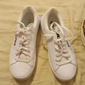 Fila Sneakers